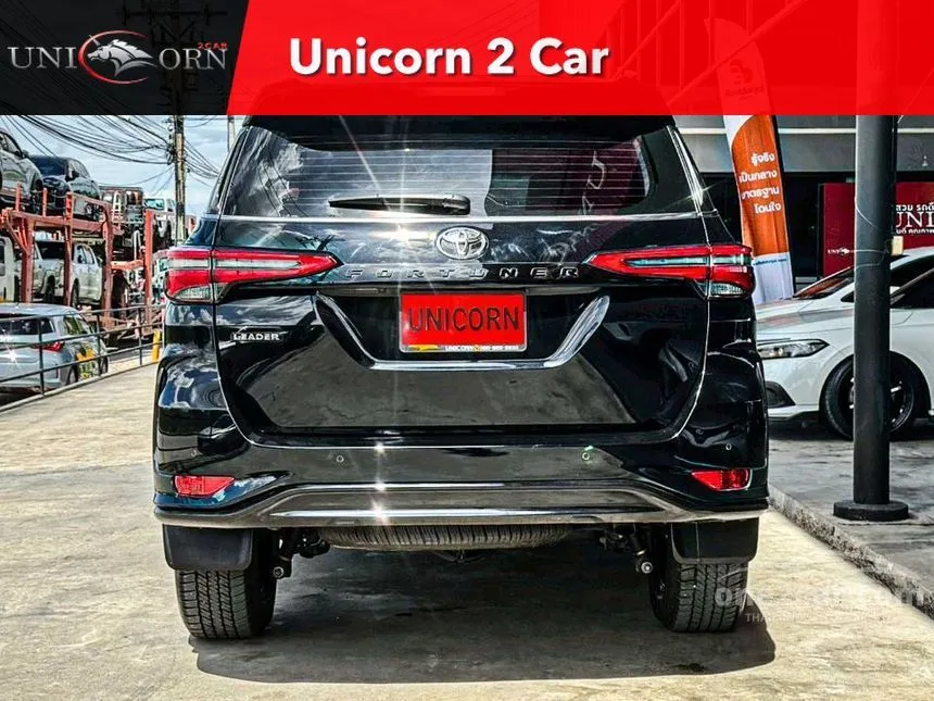 2023 Toyota FORTUNER Leader V SUV