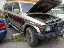 1997 Mitsubishi Pajero 2.5 SUV
