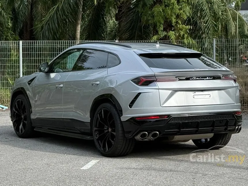 2022 Lamborghini Urus SUV