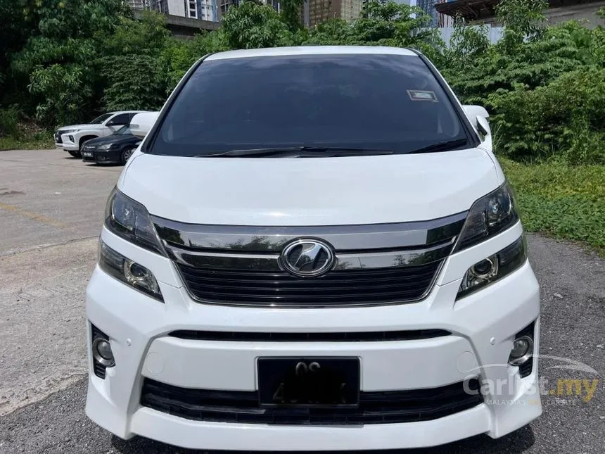 2014 Toyota Vellfire Z Golden Eyes MPV