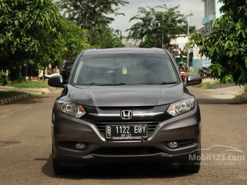 Jual Mobil Honda HR