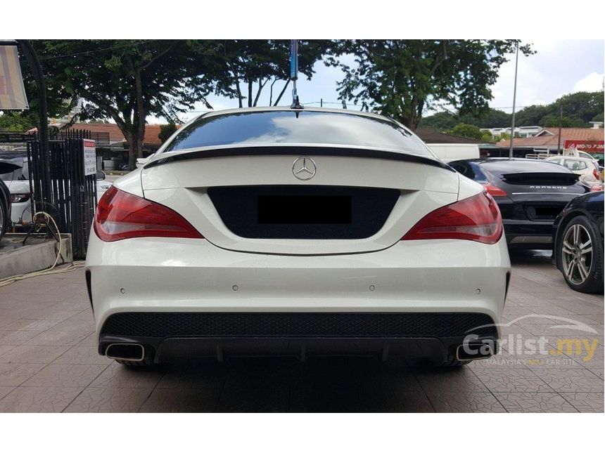 Mercedes-Benz CLA200 2015 1.6 in Penang Automatic Coupe 