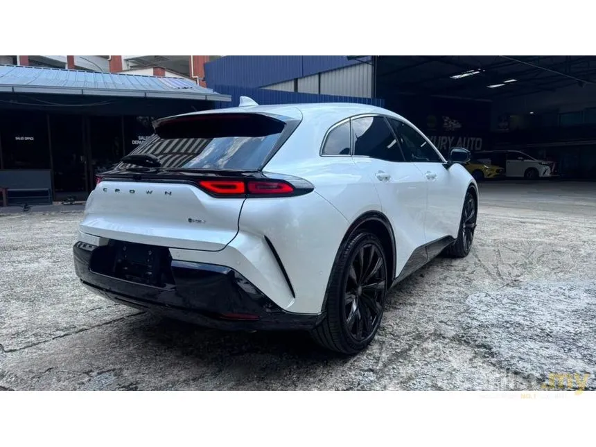 2024 Toyota Crown Sport Z PHEV SUV