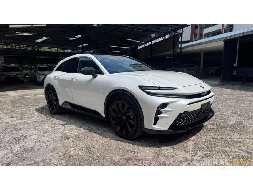 2024 Toyota Crown Sport Z PHEV SUV