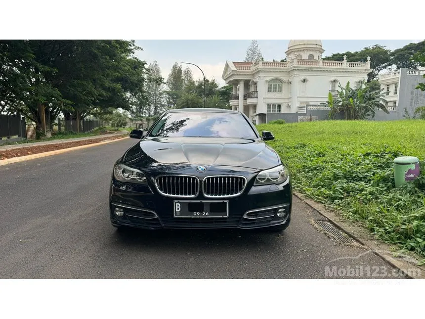 Jual Mobil BMW 520i 2015 Luxury 2.0 di DKI Jakarta Automatic Sedan Hitam Rp 400.000.000