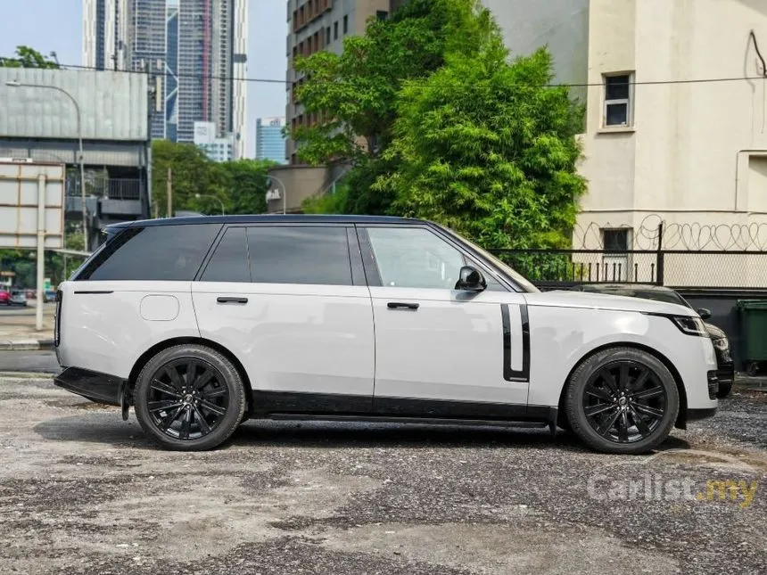 2022 Land Rover Range Rover P530 Autobiography LWB SUV