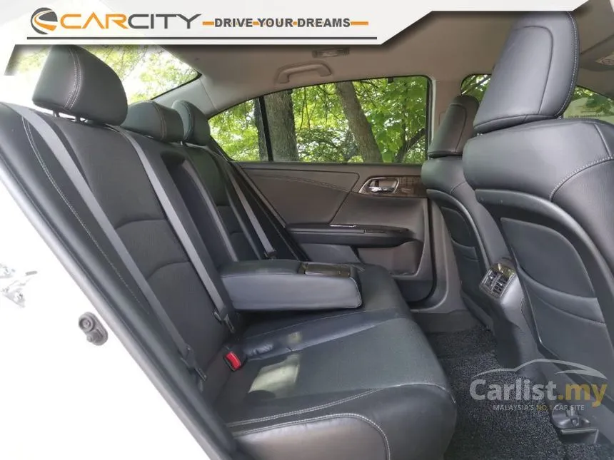 2016 Honda Accord VTi-L Sedan