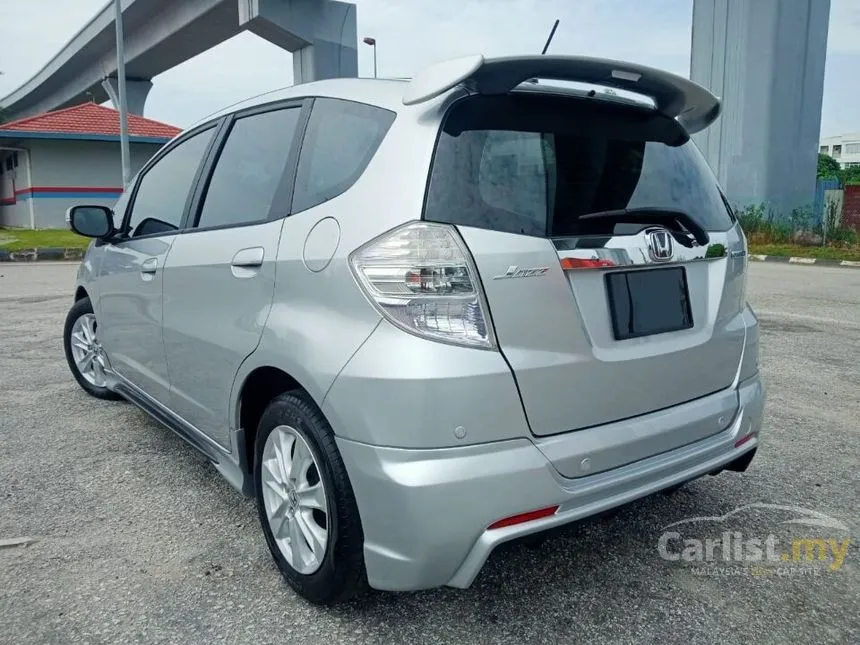 2014 Honda Jazz Hybrid Hatchback