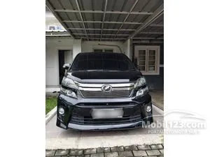 2013 Toyota Vellfire 2.4 Z MPV