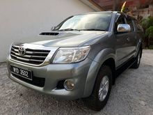 (TRUE YEAR MADE 2013) Toyota Hilux 2.5 M WARRANTY PROVIDED 1 OWNER