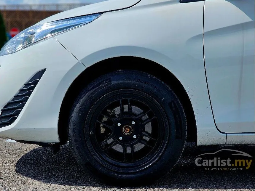 2019 Toyota Yaris J Hatchback