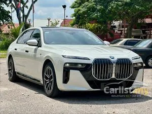 2023 BMW 750e 3.0 xDrive M Sport Pure Excellence Sedan