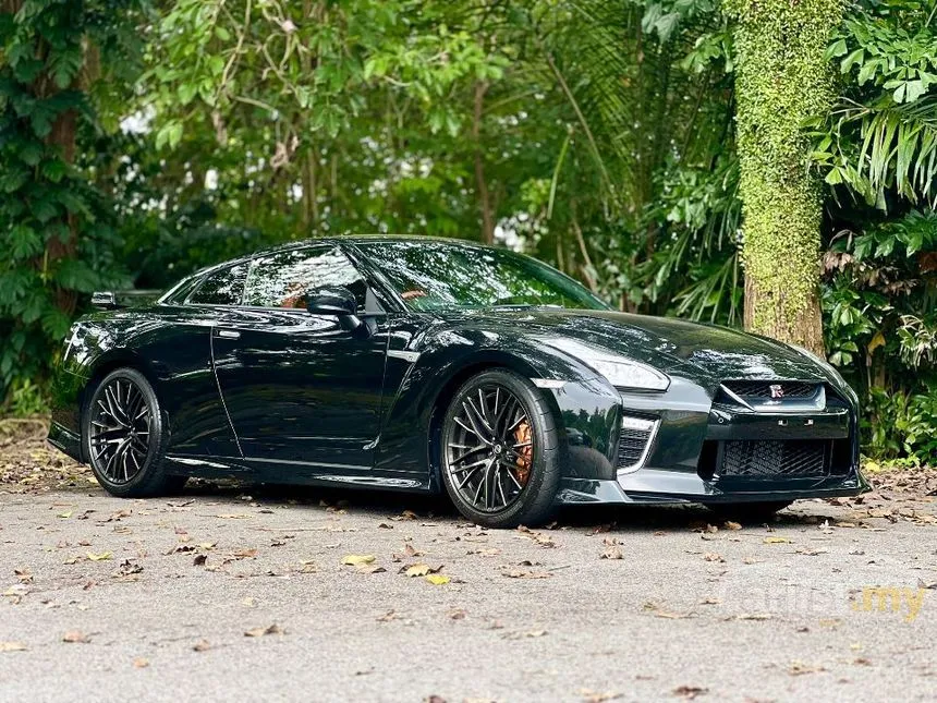 2020 Nissan GT-R Recaro Coupe