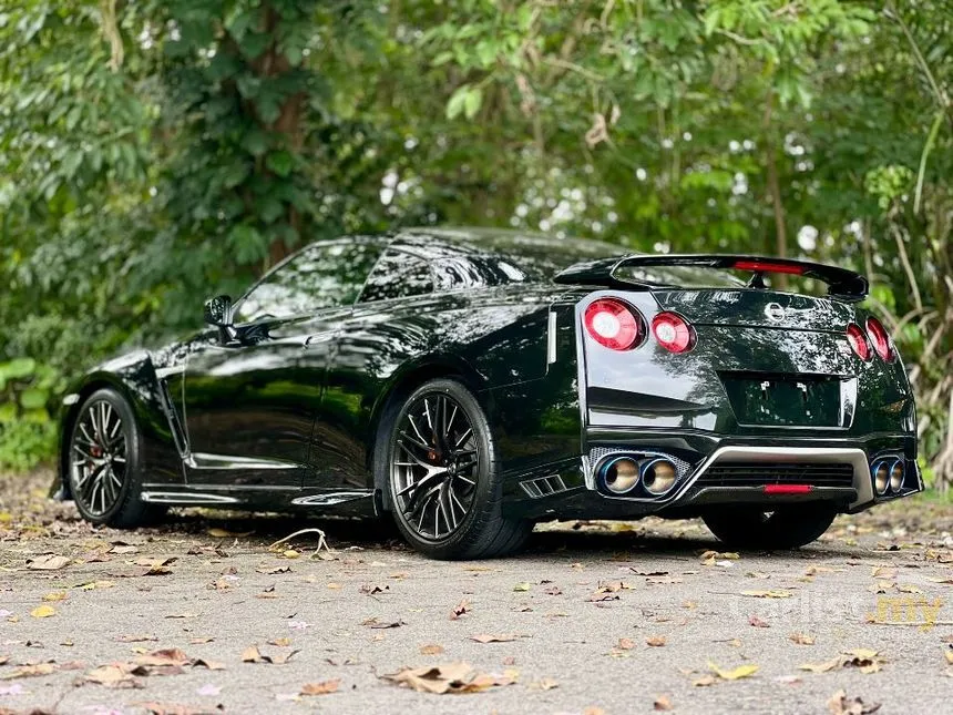 2020 Nissan GT-R Recaro Coupe