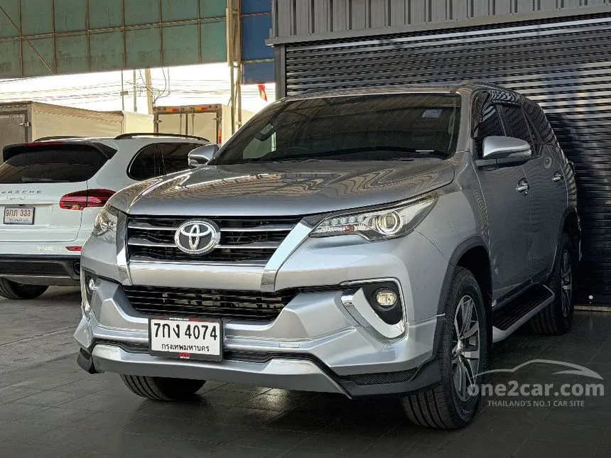 2018 Toyota FORTUNER V SUV
