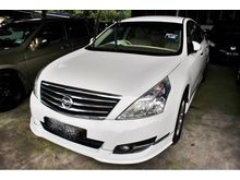 2011 Nissan Teana 2.0 XE Luxury Sedan -- WELL MAINTAINED --