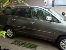 2010 Toyota Kijang Innova 2.5 V MPV (bensin no diesel)