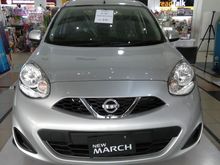 PROMO RAMADHAN BELI MOBIL DARI RUMAH Nissan March 1.2 AT Hatchback 2019