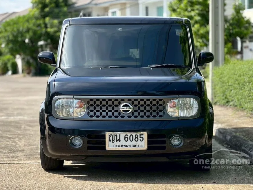 2011 Nissan CUBE 3 Hatchback