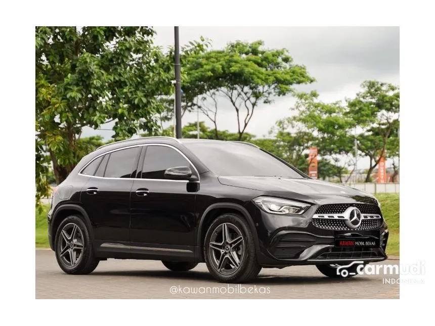 2021 Mercedes-Benz GLA200 AMG Line SUV