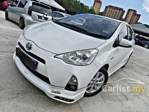 2013 Toyota Prius C 1.5 Hybrid Hatchback