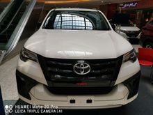 Mobil Baru Toyota Fortuner 2,4 VRZ Metik 2019