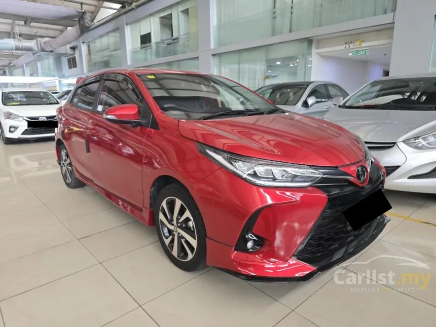 2022 Toyota Yaris E Hatchback