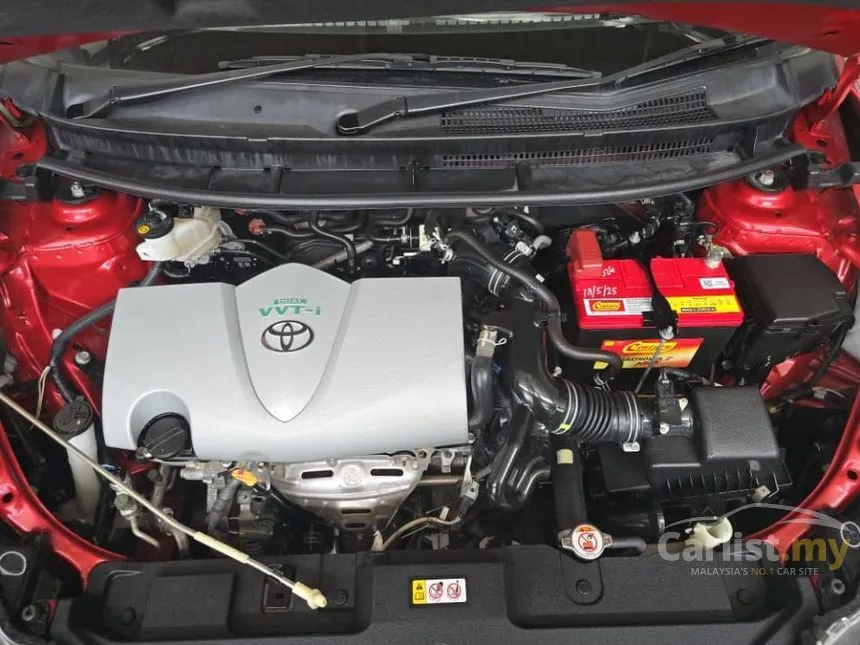 2022 Toyota Yaris E Hatchback