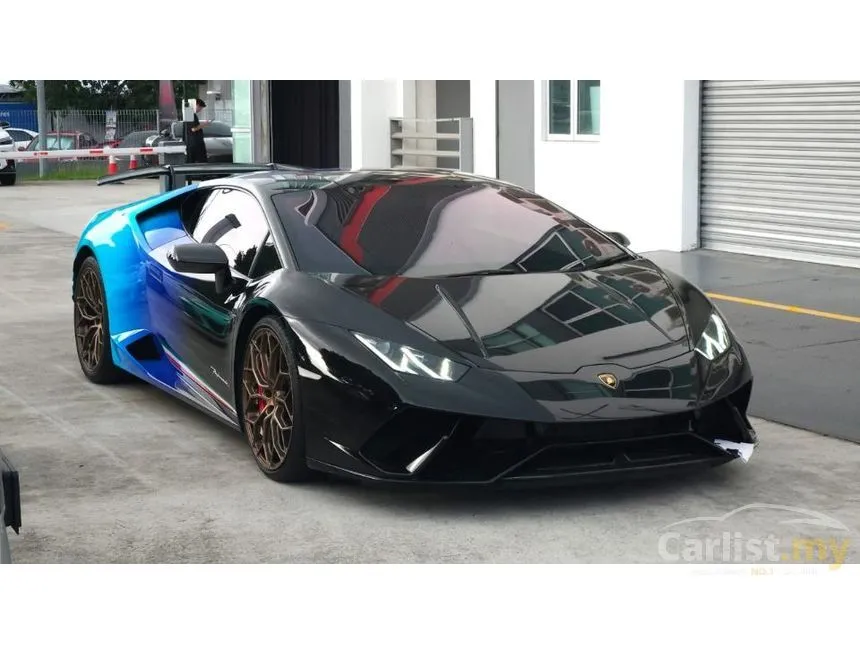2018 Lamborghini Huracan Performante Coupe