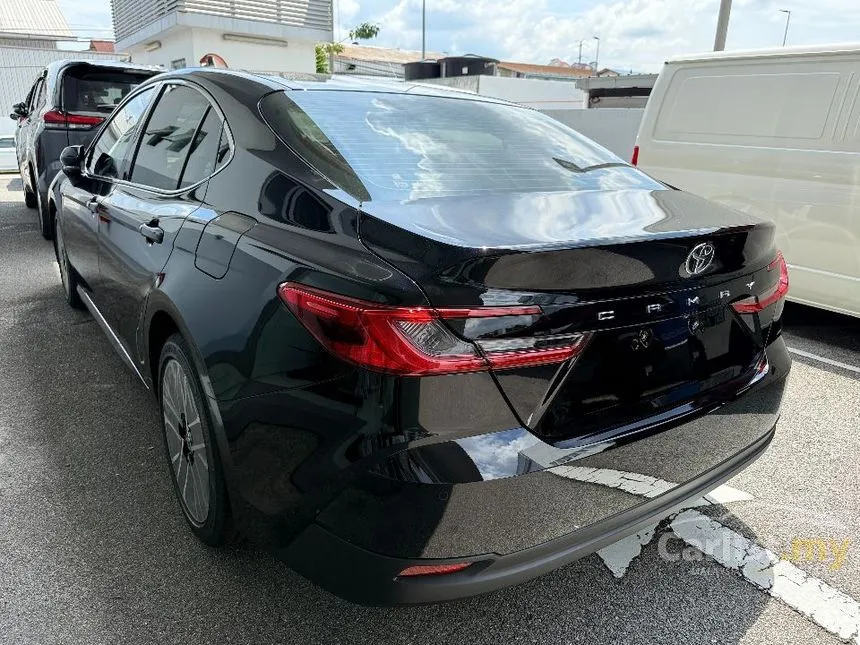 2026 Toyota Camry V Sedan