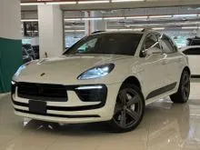 2021 Porsche Macan 2.9 Turbo S PDK 4WD SPORT CHRONO  PACKAGE FACELIFT MODEL READY STOCK UNRED GRADE 4.5A