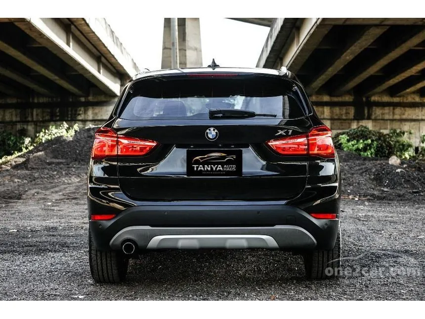 2016 BMW X1 sDrive18i xLine SUV