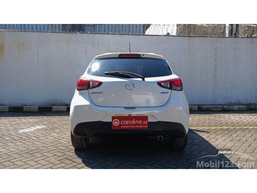 2015 Mazda 2 GT Hatchback