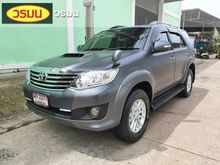2011 Toyota Fortuner 3.0 (ปี 12-15) V SUV