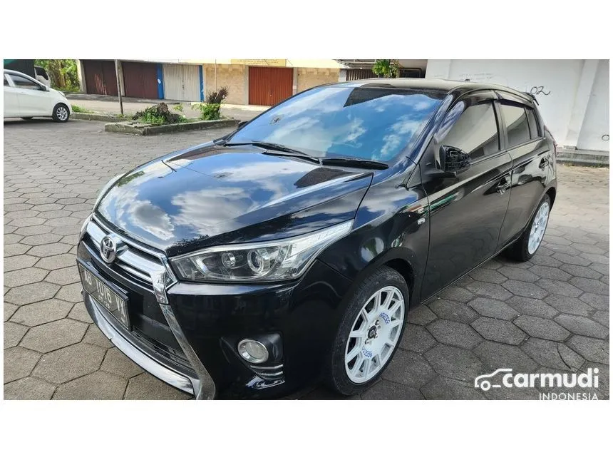 2015 Toyota Yaris G Hatchback