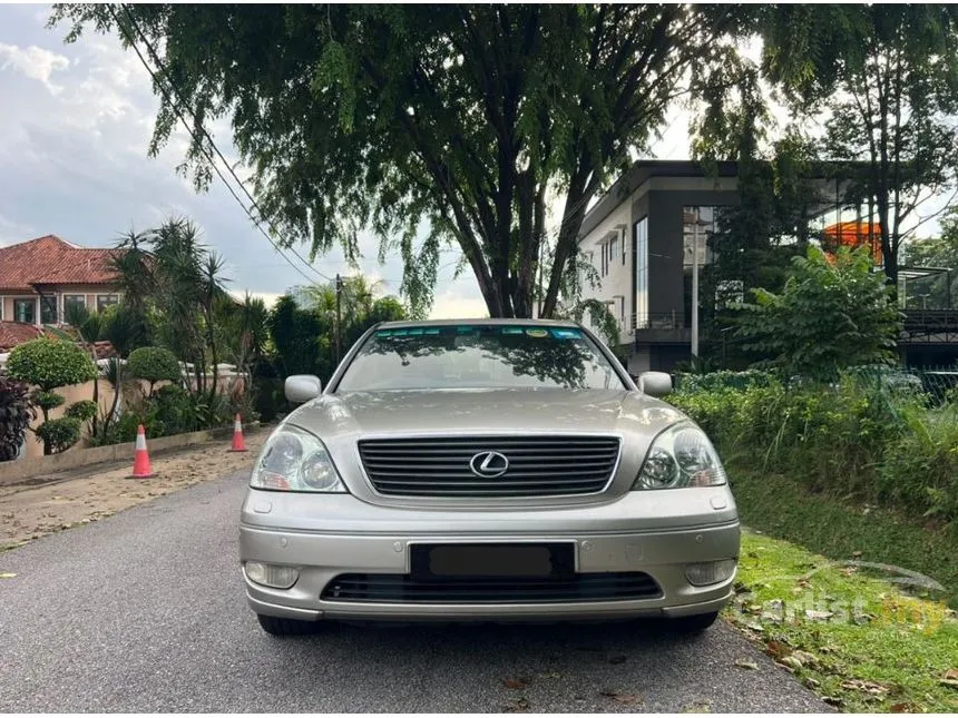 2003 Lexus LS 430 Sedan