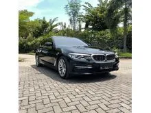 2020 BMW 520i 2.0 Sedan G30 luxury perfect like new