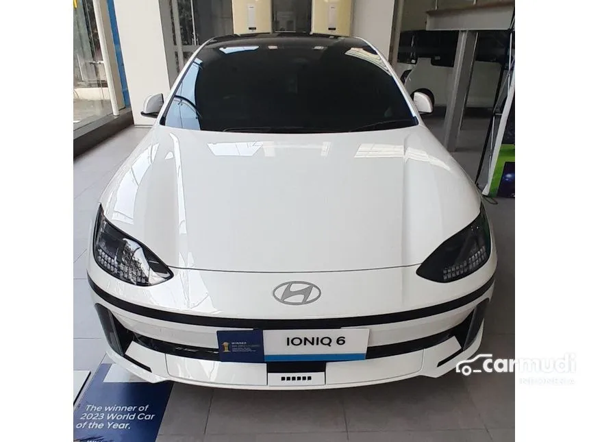 2024 Hyundai IONIQ 6 Signature Long Range Sedan