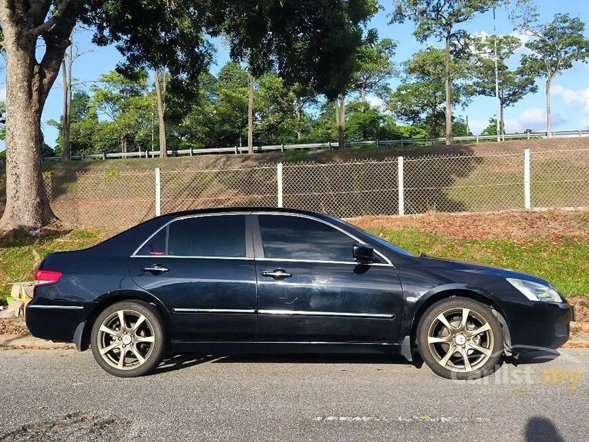 2004 Honda Accord VTi Sedan