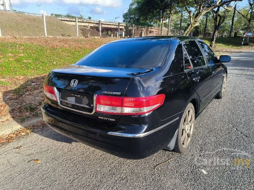 2004 Honda Accord VTi Sedan