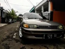 1995 Toyota Corolla Sedan