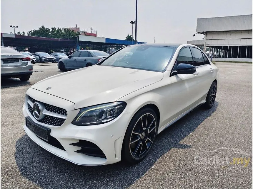 2019 Mercedes-Benz C300 AMG Line Sedan