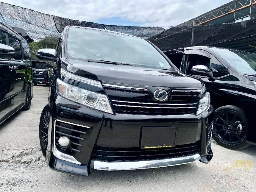 2014 Toyota Voxy ZS MPV