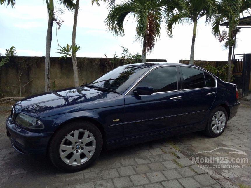 Jual Mobil BMW 318i 2002 E46 2.0 di Bali Automatic Sedan 