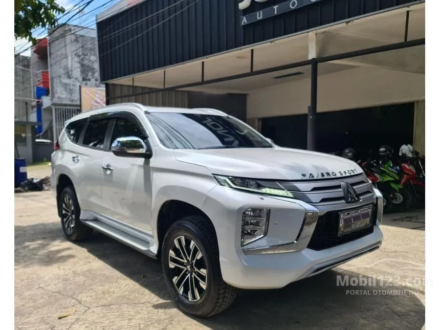 2022 Mitsubishi Pajero Sport Dakar SUV