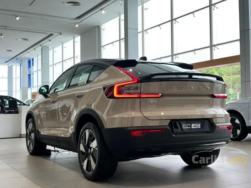 2026 Volvo EC40 Ultra SUV