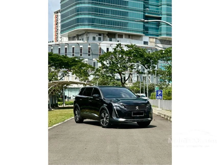 2022 Peugeot 5008 Allure Plus SUV