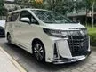 Recon 2020 Toyota Alphard 2.5 SC GRADE 4.5 BSM DIM MODELISTA BODYKIT SUNROOF UNREGISTERED