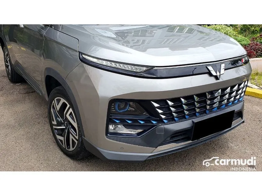 2023 Wuling Almaz RS Pro Hybrid SUV