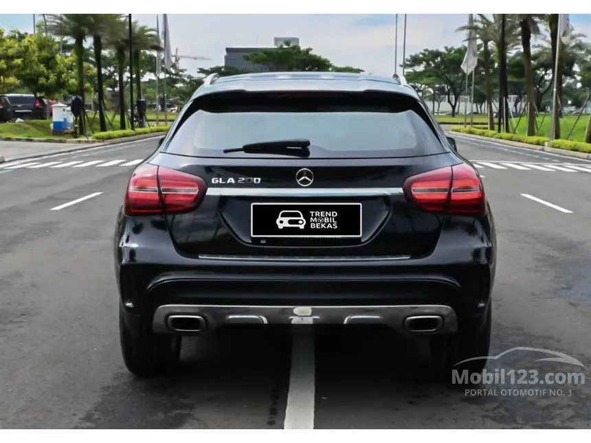 2019 Mercedes-Benz GLA200 Urban Line SUV
